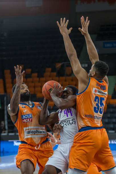 更多机会 更多机会