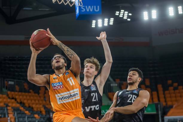 晶宫后卫格 晶宫后卫格